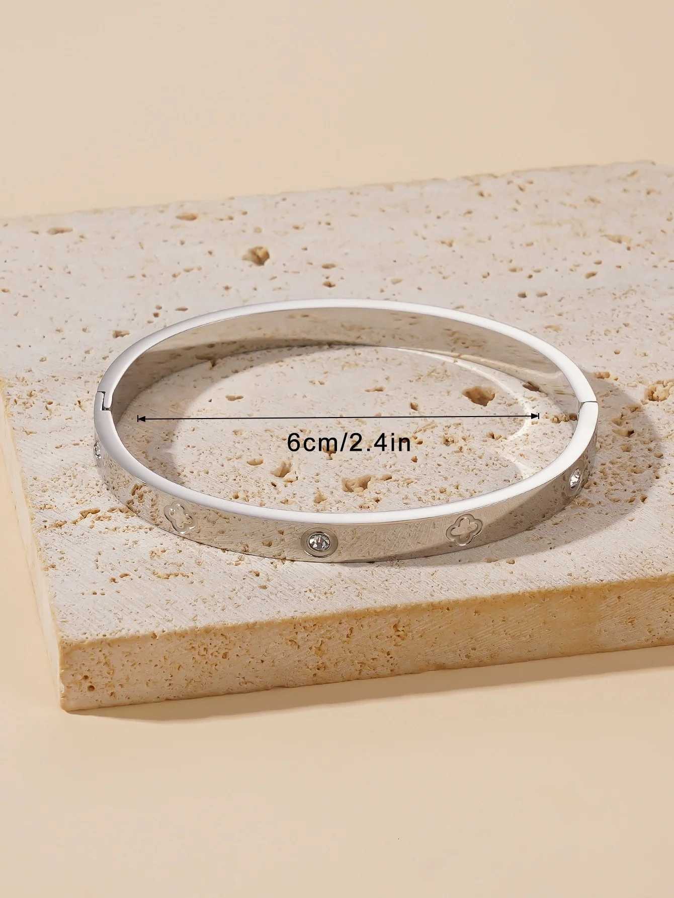 Versatile and Fashionable StainlESS Steel and Suitable for Womens Daily Wear and Holiday Gifts H260323 - view 6