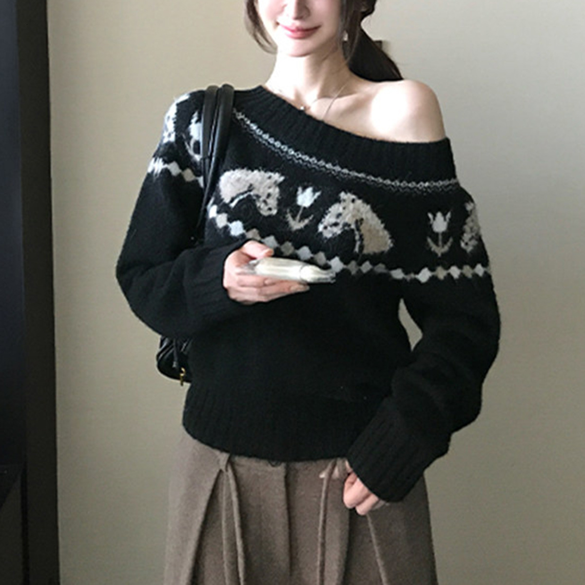 High-quality Alpaca Wool Heavy-duty Fair Isle Designer Hoodie Pony Designer T-shirt Intarsia Sweet And Cool Off-shoulder Sweater/cardigan