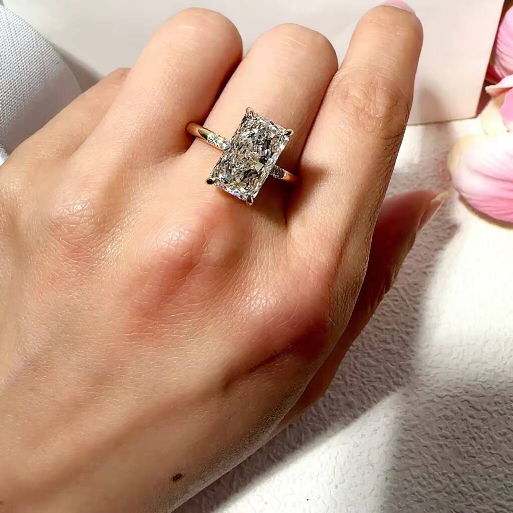 IGI 18K Gold Lab-Grown Diamond Rectangular Ring Large 3Ct European and American Style