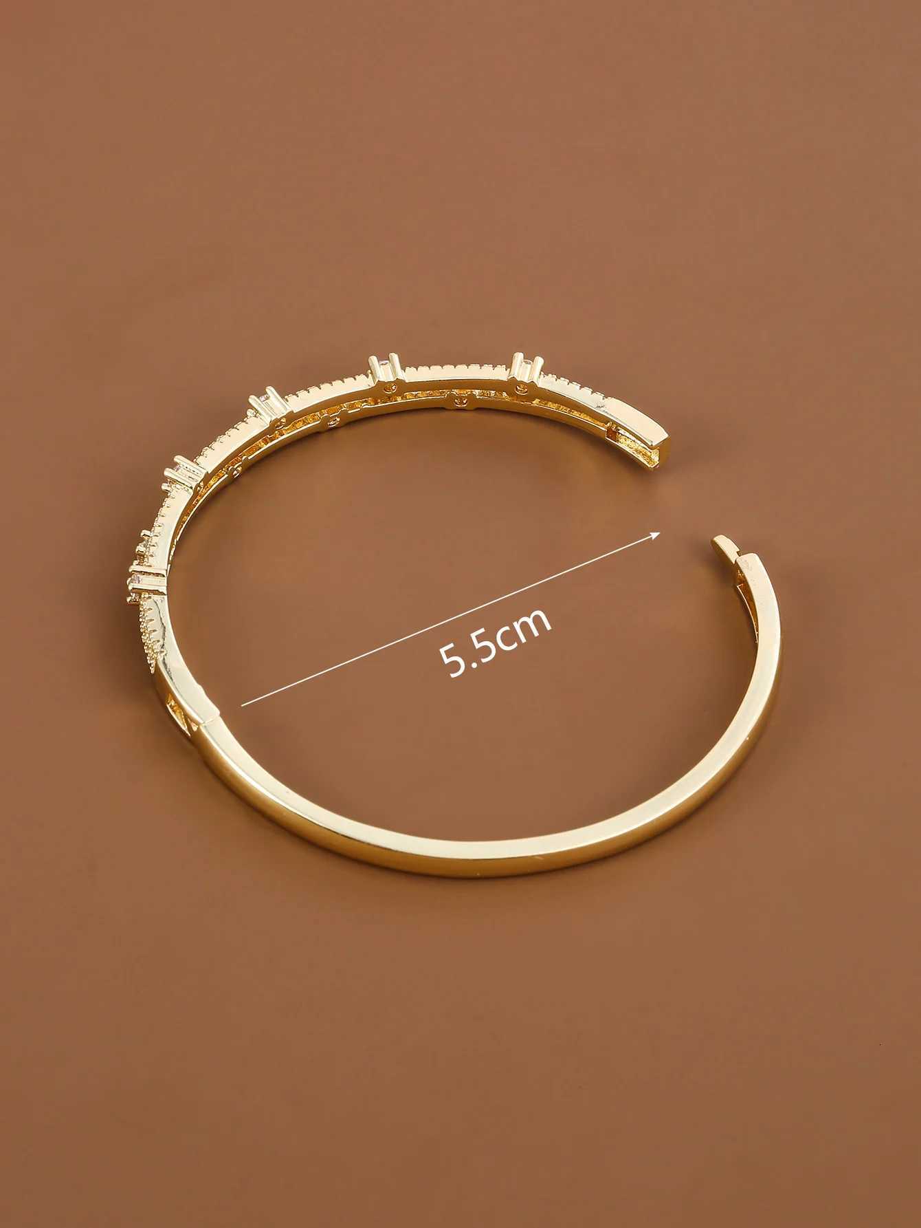 Fashionable Geometric Design Synthetic Zirconia Womens For Banquets And Gift-Giving Jewelry Accessories H260323 - view 7