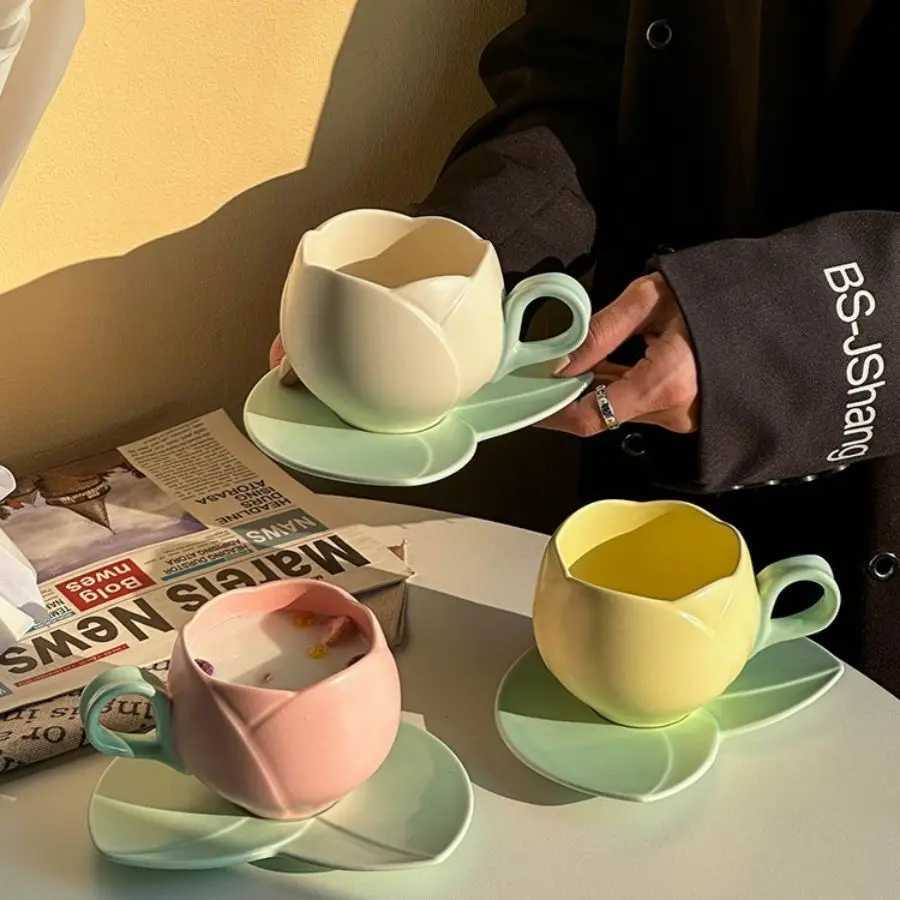 300ml Flower Mark Ceramic Cup And Plate Set Vintage Tulip Coffee Cup High Beauty Exquisite Pink Red Afternoon Tea Cup H260323