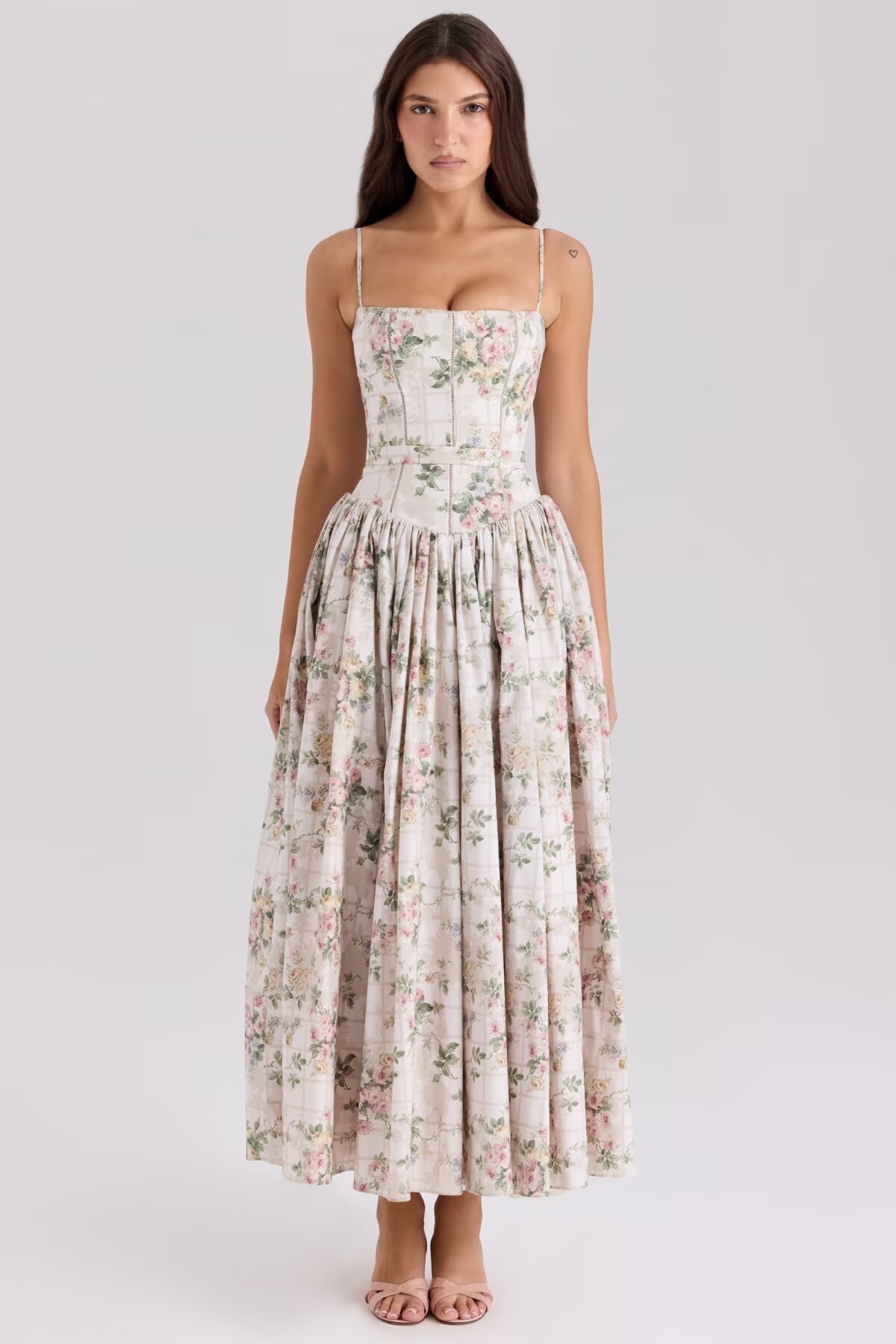 2026 Hot selling French style vacation gentle style floral waist cinching strapless mid length camisole dress for women free shipping