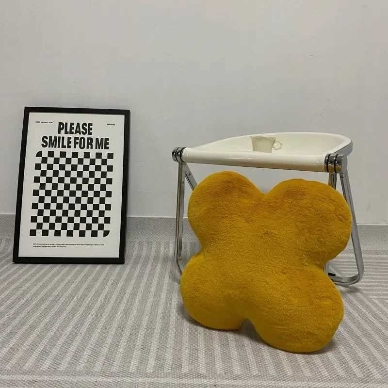 Creative Art Plush Toy Doll Art Flower Throw Pillow Office Student Seat Pillow Bay Window Floor Cushion H260323