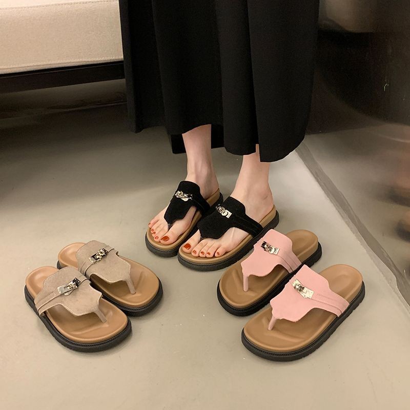 Hot new free shipping designer slippers for womens flat slippers pink black khaki Fashionable and versatile Casual outdoor beach sandals