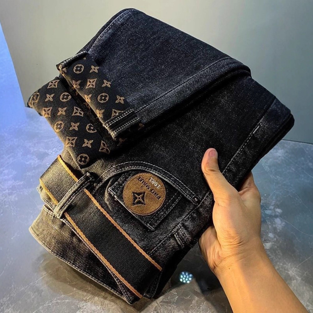2026 Fashion Designer Jeans Luxury Men's Wool Lined High End Embroidery Slimming Casual Pants Men's Classic Black Outdoor Sports Pants Busin