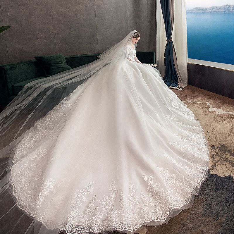 Dubai Arabic lace Ball Gown Wedding sweep train elegant white Plus Size Sweetheart Backless long sleeve Bridal Gowns 2023 Beading Sequins Wed Dresses