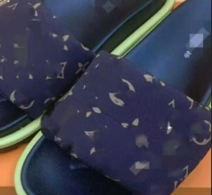 Fashion 2025 Designer Luxury New Women's Slippers Red Linen Flat Slippers G226