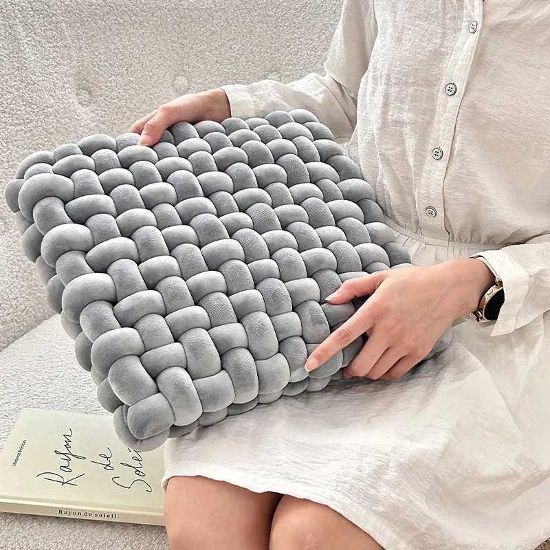 Aesthetic Knot Plush Cushion Nordic Square Stuffed Pillow Sofa Decorative Plush Pillow Floor Windowsill Weaven Cushion Decor H260323