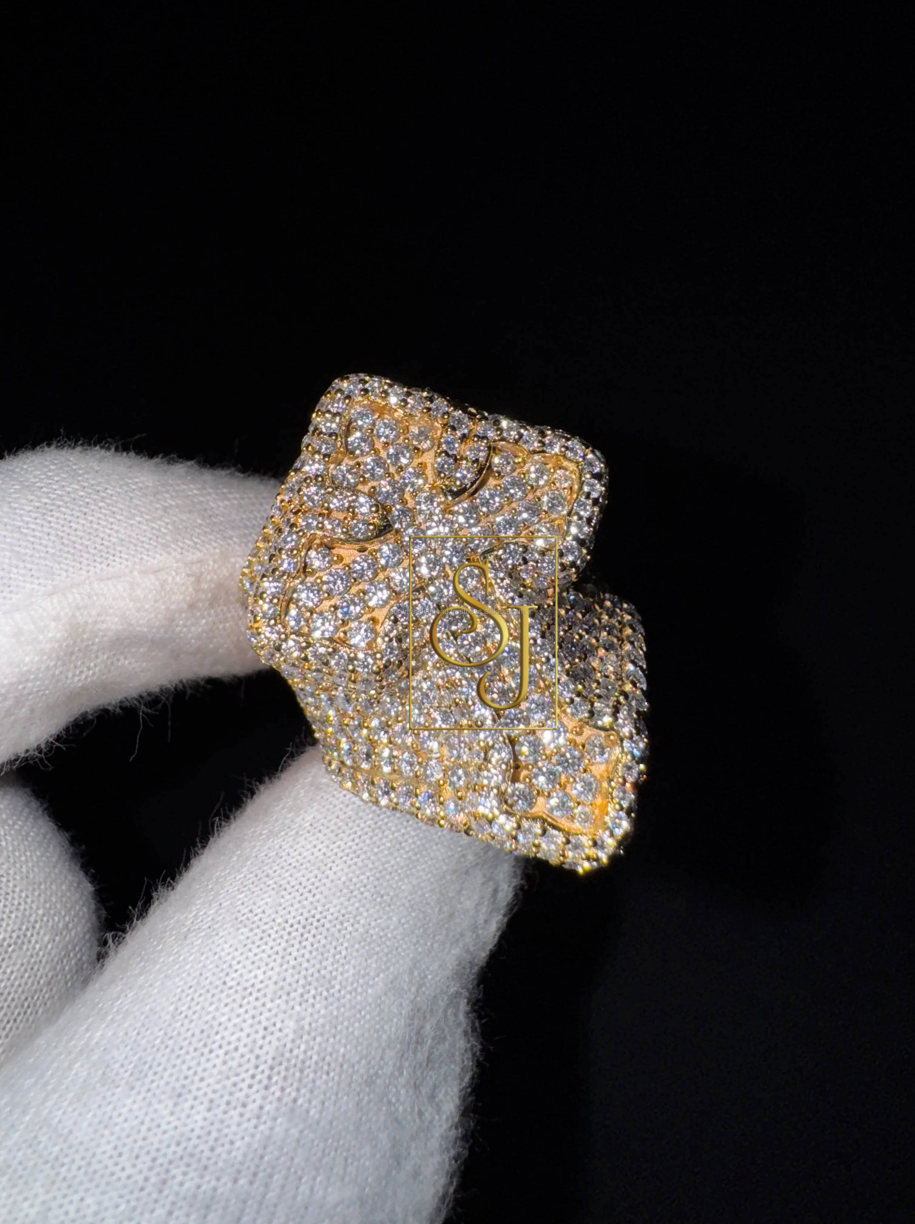 Wholesale Womens Custom 925 Solid Silver Pave Moissanite 537 Ct Rhodium Plated Cross Iced Bling Hip Hop Ring High Quality