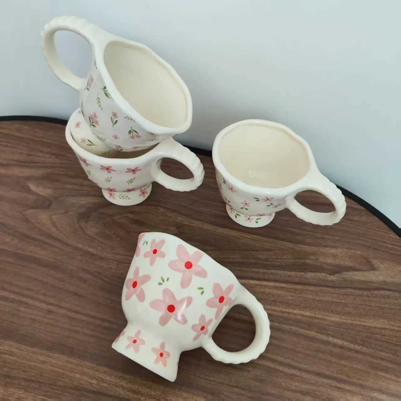 1pcFloral patternHand-kneadedFlowerFresh and elegantMugCoffee cupGobletFrench-styleUnderglaze colorHua Hua H260323