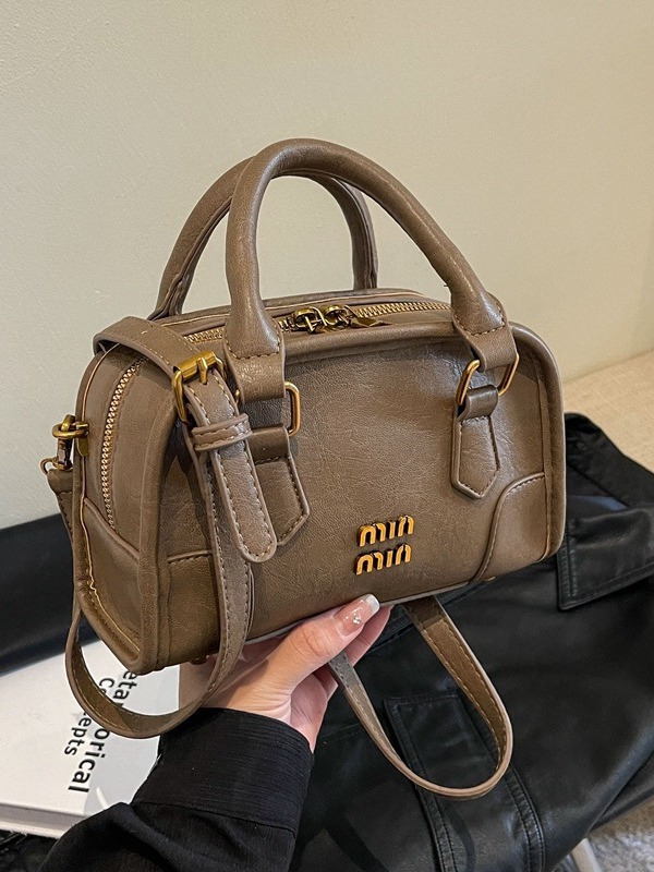 hot Free delivery shoulder bag Fashionable simple lightweight women's bag summer travel handbag