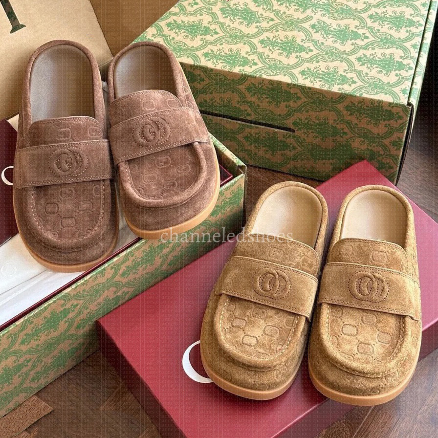 Designers clogs Luxury Suede Slippers Slide mules Man Ladies flip flops Rubber Hollow Platform Sandals Brown black Flip Flops Scuffs Lovely Sunny Beach Shoes 35-40