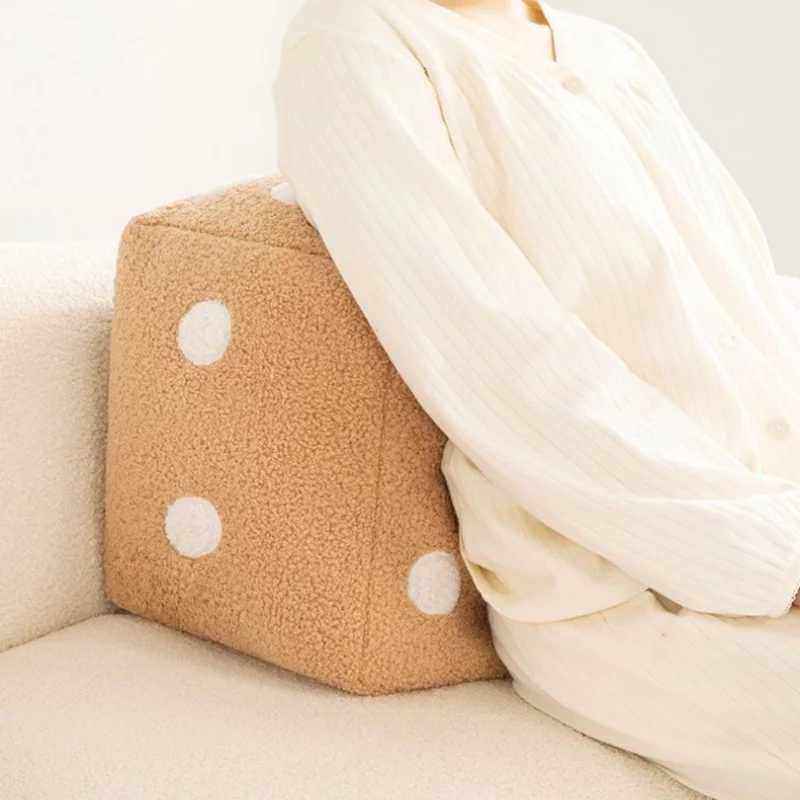 Game Dice Sitting Cushion Nordic Sofa Throw Pillow Comfortable Chair Cushion Cotton PP Stuffed Leg Pillow Living Room Decoration H260323