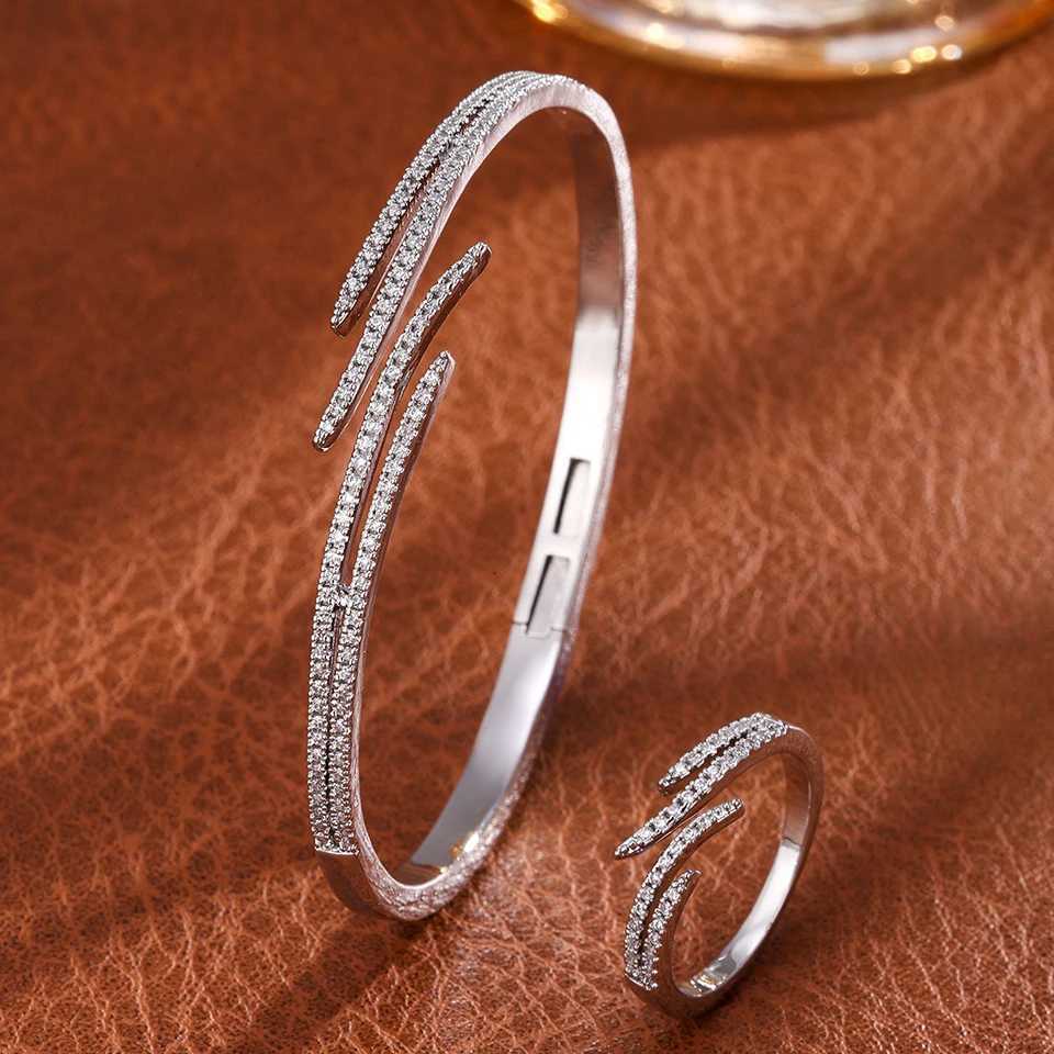 ZAKOL Classic Zircon Inlay Wing Shape Open Ring For Women Exquisite 18K Gold Plated Fashion Aesthetic Jewelry Gift H260323 - view 7