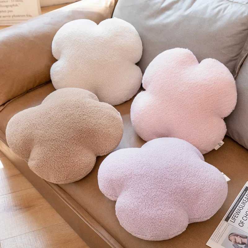 Love Four Leaf Clover Shape Seat Cushion Home Decor Plush Throw Pillow Stuffed Four Leaf Clover Shape Seat Cushion Pillows H260323