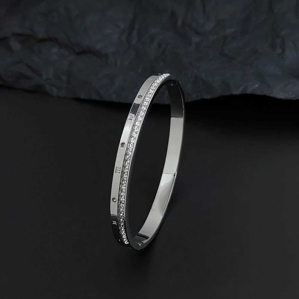 New Roman numeral zircon O-shaped buckle high quality gold-plated womens wedding party jewelry H260323 - view 6