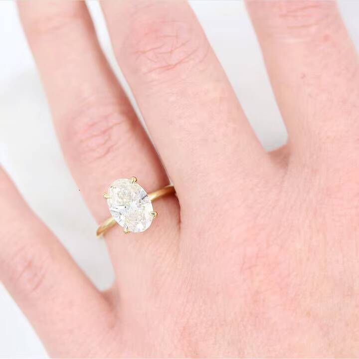Maiyi 9K/10K/14K/18K/22K Solid Gold Yellow Gold Oval Cut D Color VS1 Solitaire Cvd Diamond Engagement Ring With IGICertificate