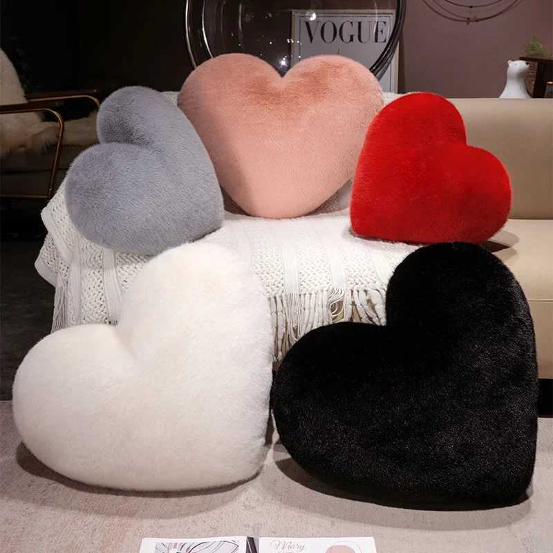Nordic Style Furry Solid Color Heart-shaped Cushion Pink White Black Sofa Bed Back Cushion Soft Throw Pillow Bedside Cushion H260323