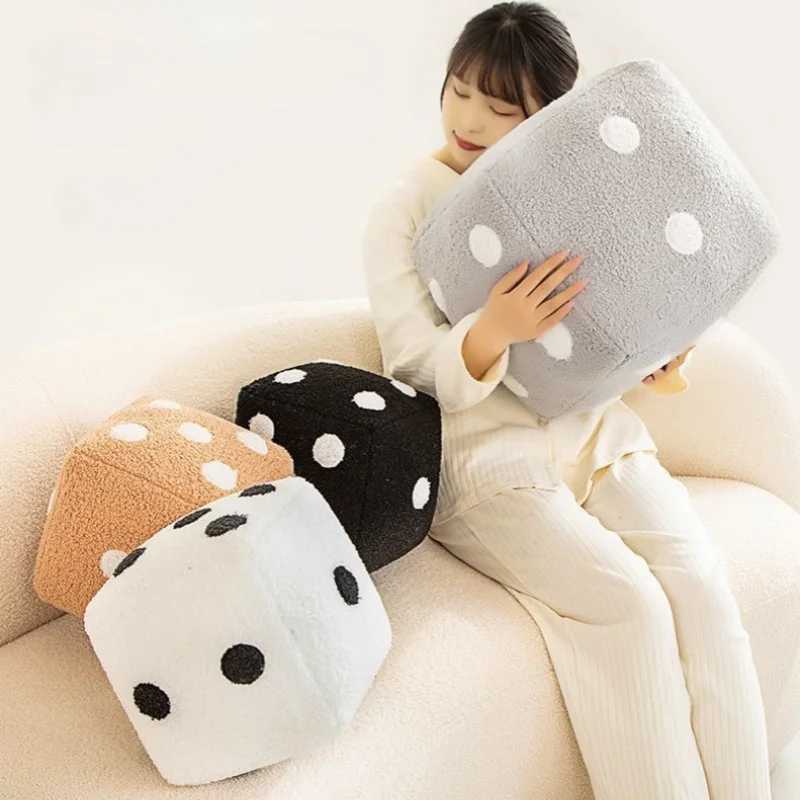 Game Dice Sitting Cushion Nordic Sofa Throw Pillow Comfortable Chair Cushion Cotton PP Stuffed Leg Pillow Living Room Decoration H260323
