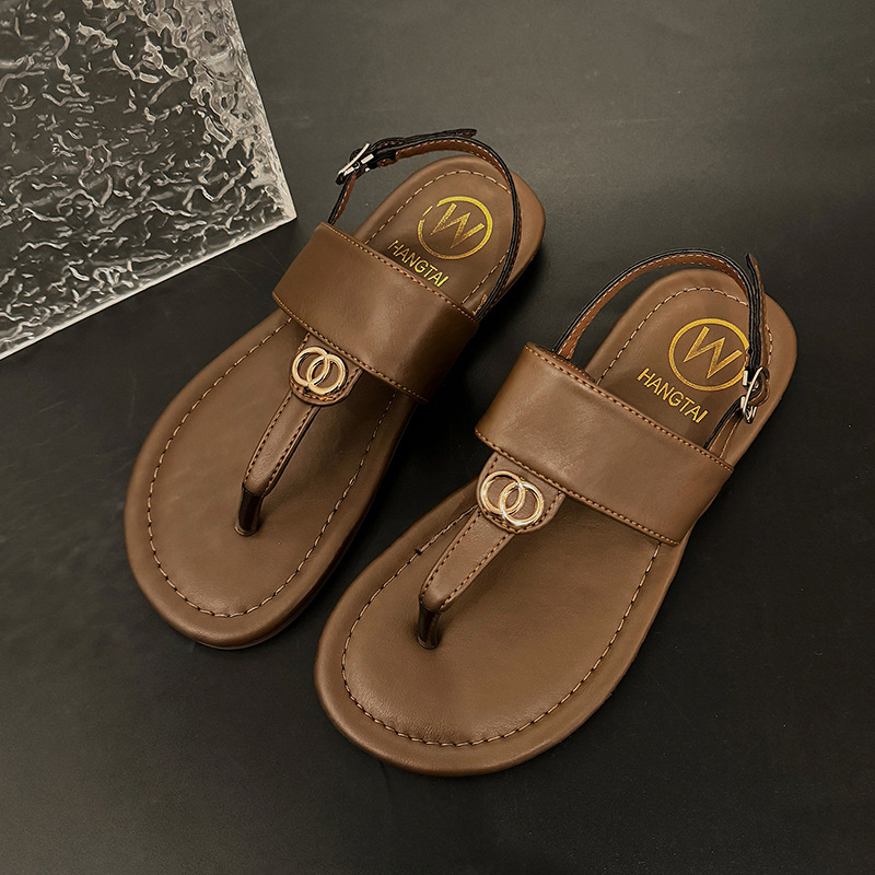 2026 New Free Shipping Summer Outdoor Versatile Retro Designer Slippers Fashion Casual Ventilate Flip Flops for Women