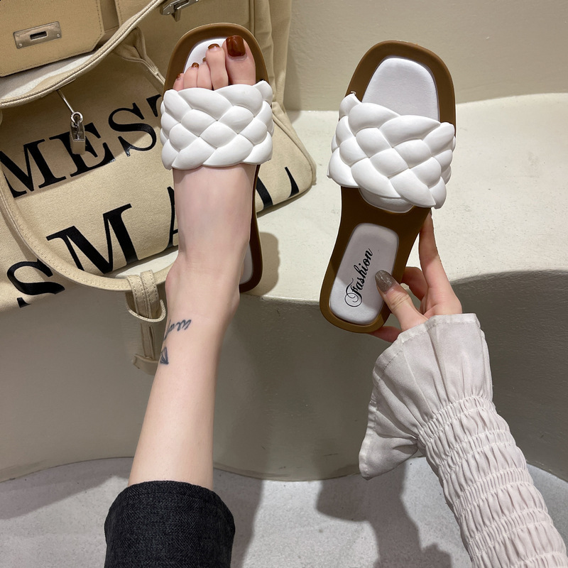 Summer new flat bottomed one line sandals for women anti slip Korean version fashionable and versatile womens sandals for womens outerwear 250117BJ - view 5