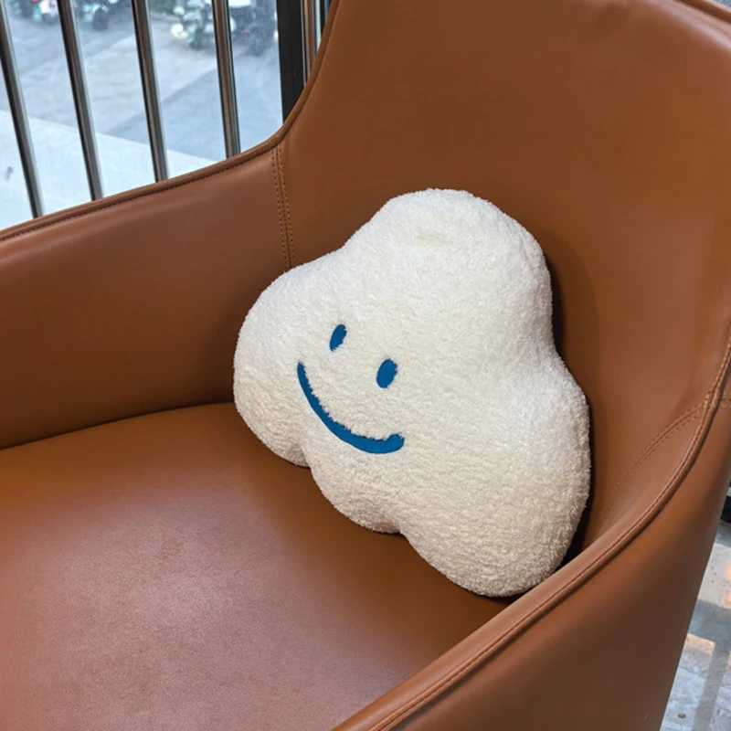 Ins Wind Cute Cloud Pillow Super Soft Cushion Smiling Face Dormitory Decoration Nap Sleeping Doll Female Birthday Gift H260323