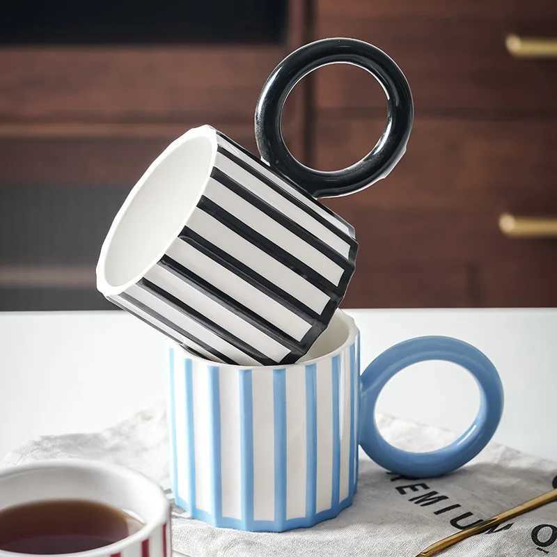 Minimalist Stripe Ceramic Coffee Mug with Large Handle Breakfast Milk Mug Exquisite Afternoon Tea Flower Tea Cup Birthday Gifts H260323