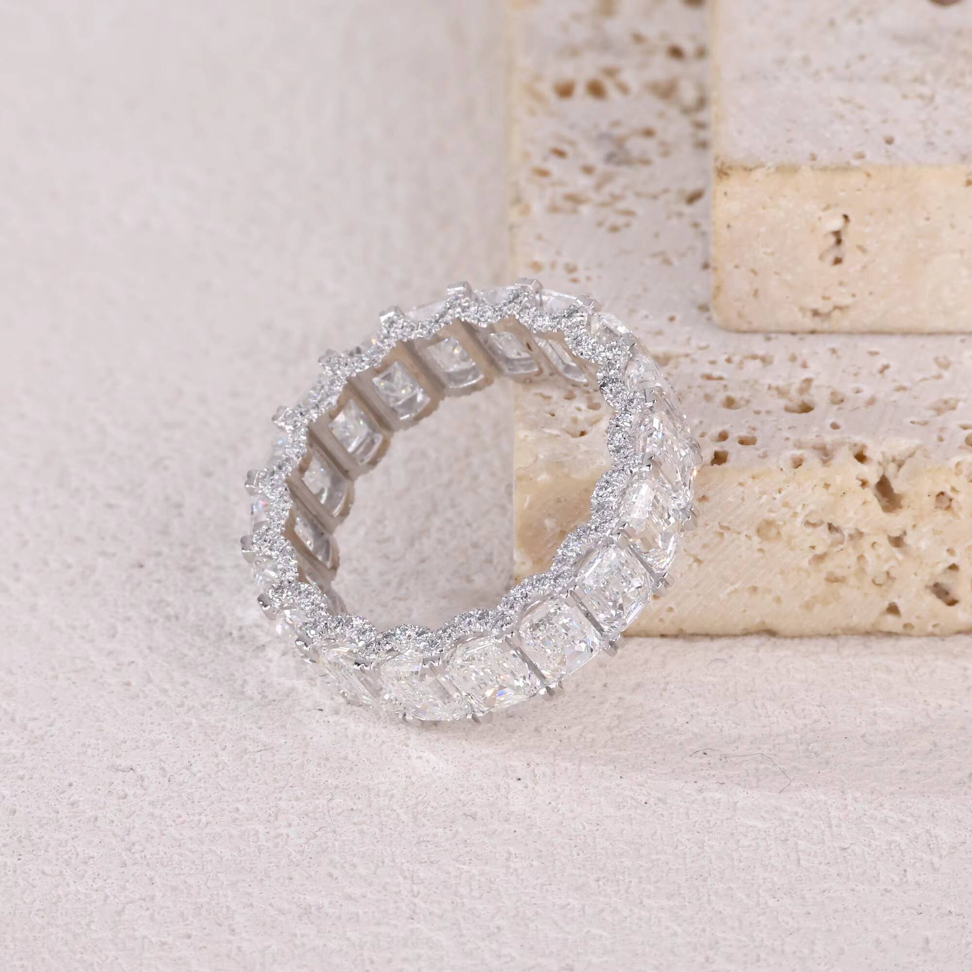 Custom Artic Jewellery Platinum Engagement Rings RD2728 IGI-Certified Lab Grown Emerald Cut Diamonds Christian Classic Fast