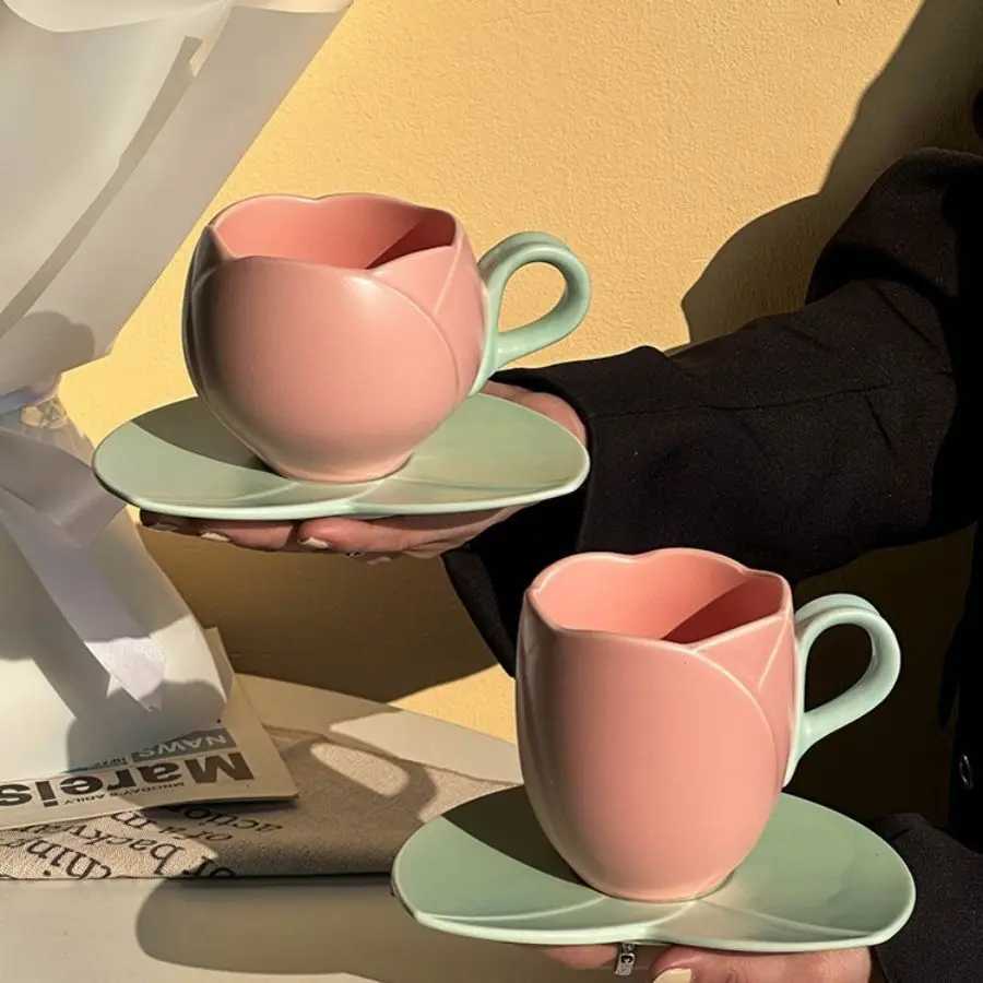300ml Flower Mark Ceramic Cup And Plate Set Vintage Tulip Coffee Cup High Beauty Exquisite Pink Red Afternoon Tea Cup H260323