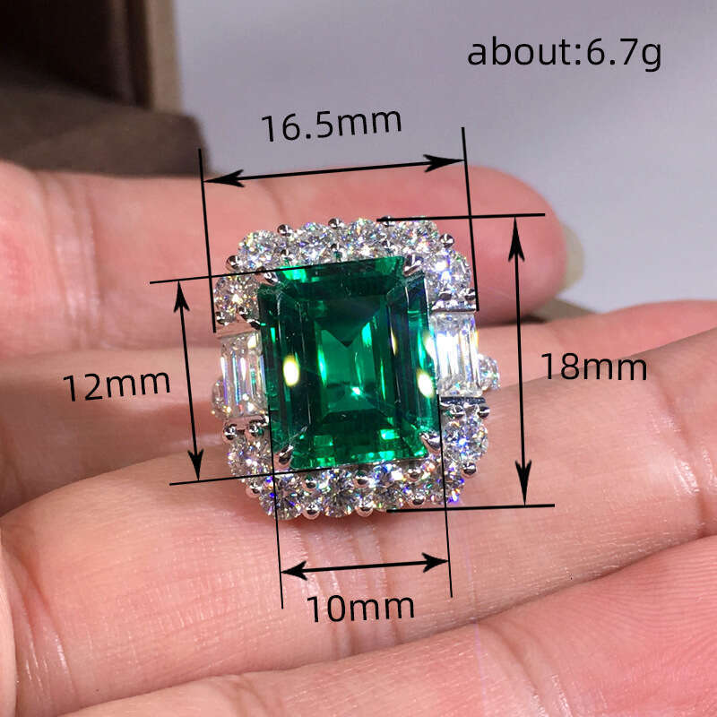 New High-End Elegant Geometric Imitation Luxury Jewelry Style Grand Design Noble Ring
