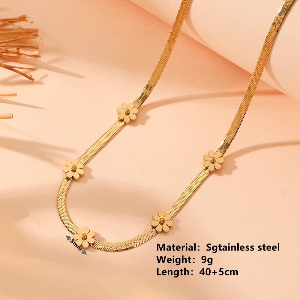 Hot Sale Stainless Steel 18k Gold-Plated Five-Leaf Daisy Flower Necklace Bracelet Jewelry Set For Woman Jewelry Clover Snake Chain Designer Chain - view 4