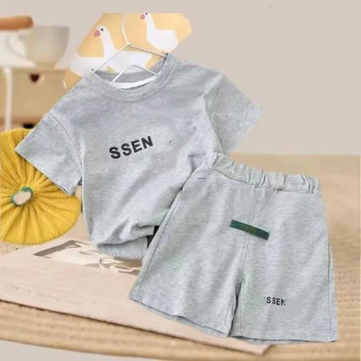 Baby Kids Clothing Sets toddlers Boy girls T-shirt shorts Clothes New Cotton childrens Girls Kids Designer Infant Jumpsuits Clothing