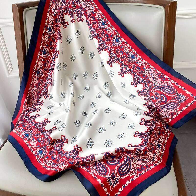 70*70Cm Letter Print Silk Scarf Women Hairbands New Elagant Floral Bandana Neck Kerchief Head Bands Foulard Female Scarfs