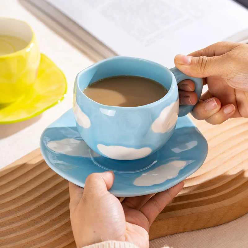 300ML Korean Style Hand Pinched Irregular Ceramic mug Hand-painted Flower Heart Coffee Cup Breakfast Milk Afternoon tea cup Gift H260323