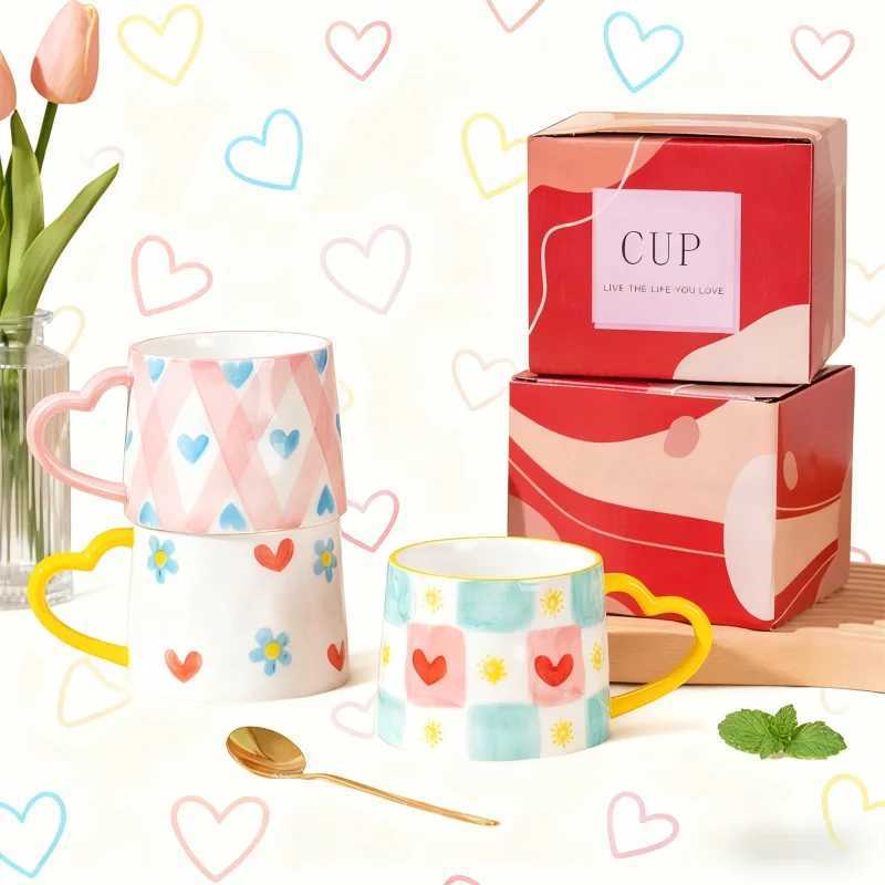 Ceramic Mug Creative Cute Hand-Painted Love Heart Coffee Cup Milk Oatmeal Breakfast Afternoon Tea Cup Valentines Day Present D260323