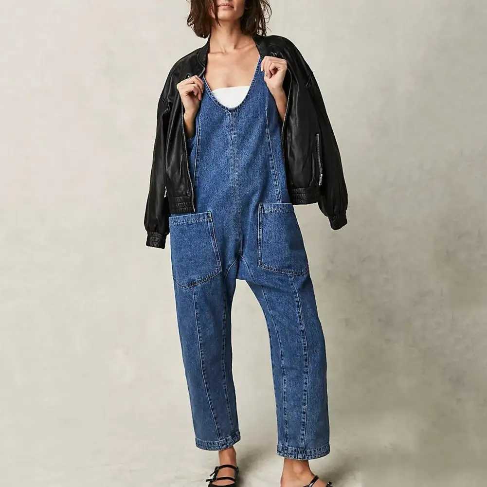 Women Denim Overalls Stylish Womens Denim Bib Overalls with Adjustable Straps Pockets Casual Streetwear Jumpsuit for A Relaxed M260323