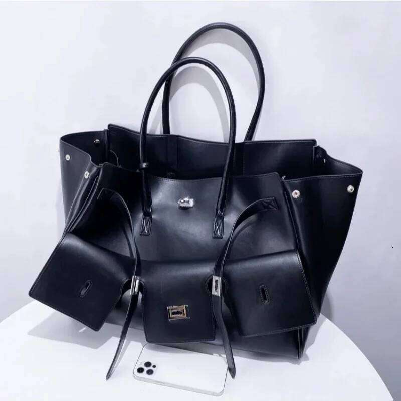 New Luxury Silver Buckle Large Capacity Wing Designer Fashion Genuine Leather Tote Brand Women's Commuter Shoulder Bag