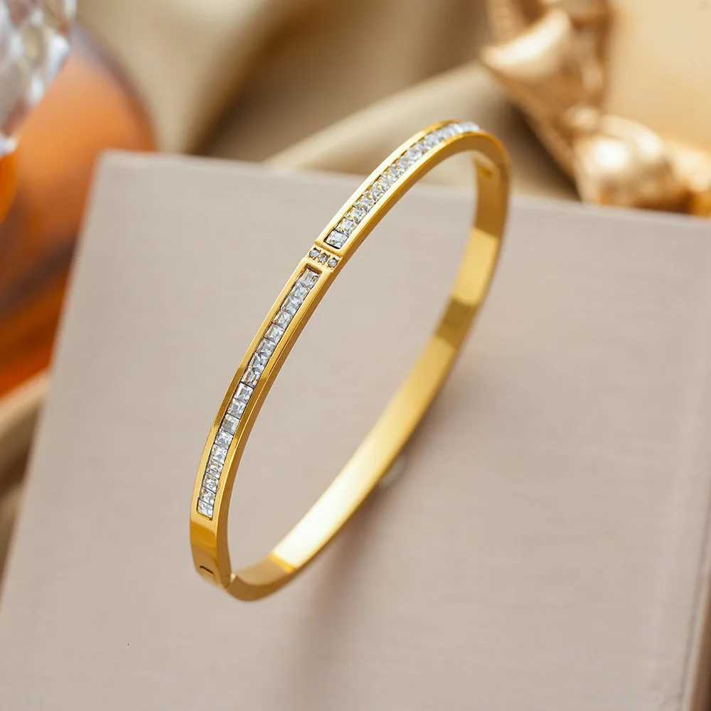 Yupsk New Fashion Inlaid Square Zircon Stainless Steel for Women Simple Minimalist Jewelry Wedding Party Gift H260323 - view 4