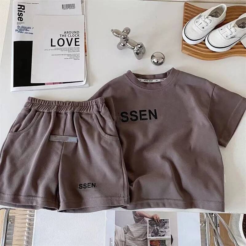 Baby Kids Clothing Sets toddlers Boy girls T-shirt shorts Clothes New Cotton childrens Girls Kids Designer Infant Jumpsuits Clothing