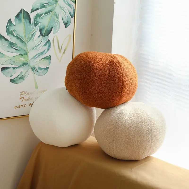 Textile City Nordic Ins 3D Teddy Velvet Geometric Shape Cloud Soft Comfy Circle Ball Pillow Sofa Cushion H260323
