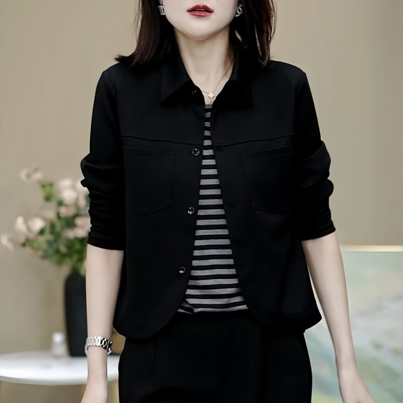 Fashionable Versatile Striped Faux Two-piece Short Jacket Top Polo New Spring Designer T-shirt And Autumn Style Loose Designer Hoodie Slimming Outerwear For Women