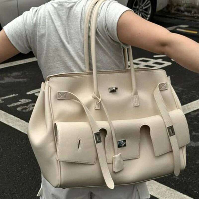 New Luxury Silver Buckle Large Capacity Wing Designer Fashion Genuine Leather Tote Brand Women's Commuter Shoulder Bag