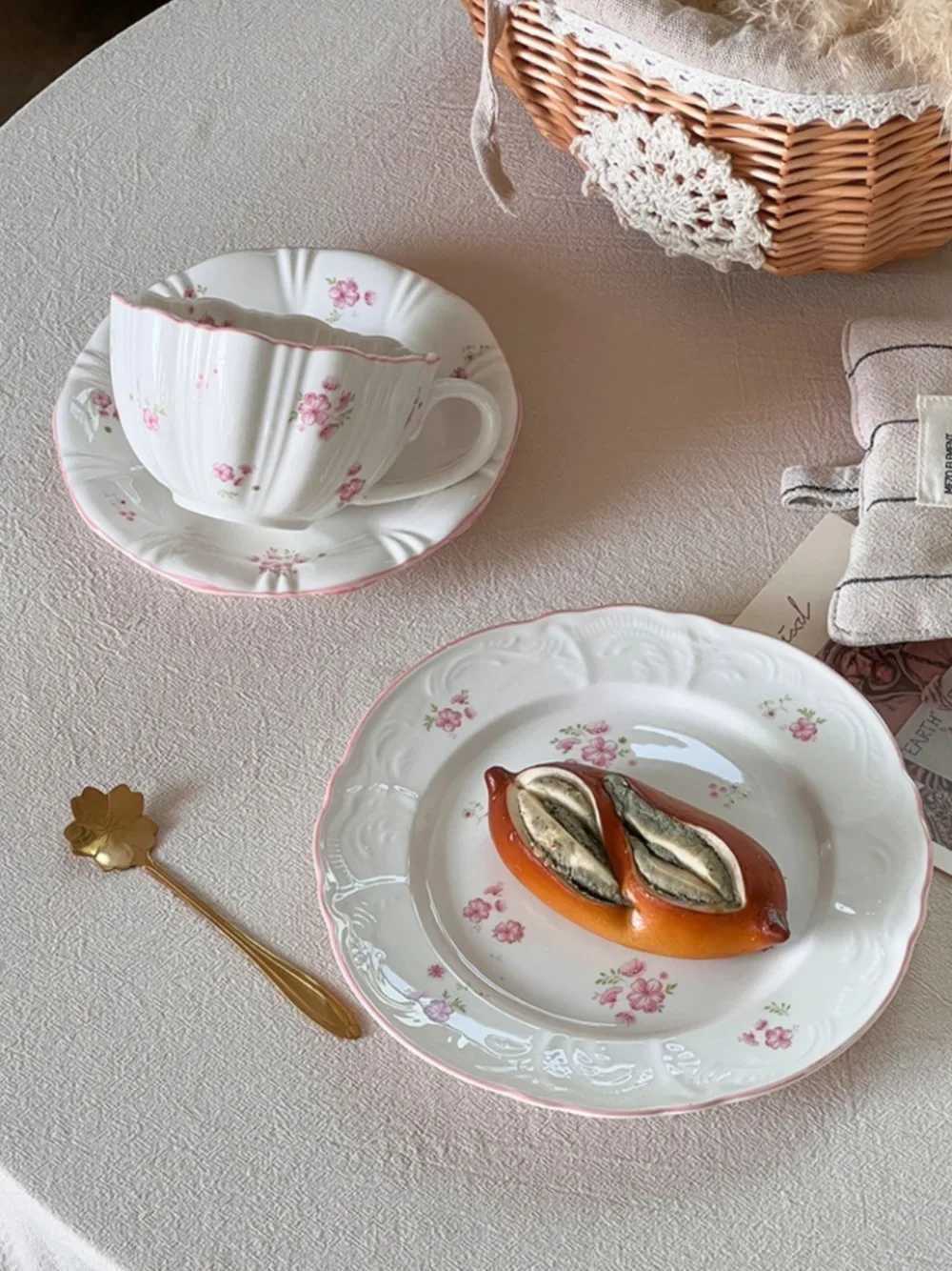 European Pink Cherry Blossoms Mugs Porcelain Cupsaucer Tableware Coffee Mug Dining Table Afternoon Tea Teacup Fruits Juice Cup H260323