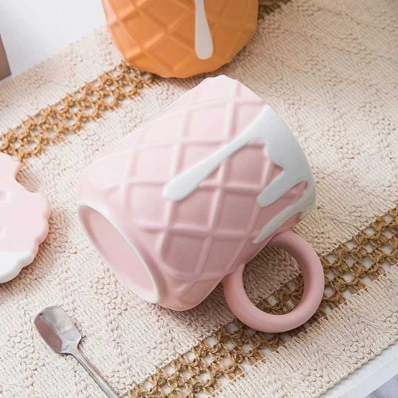 1pc 400ML Biscuit Pattern Coffee Mug With Lid And Spoon Ceramic Coffee Cups Cute Kawaii Water Cup Summer Winter Drinkware Gifts D260323