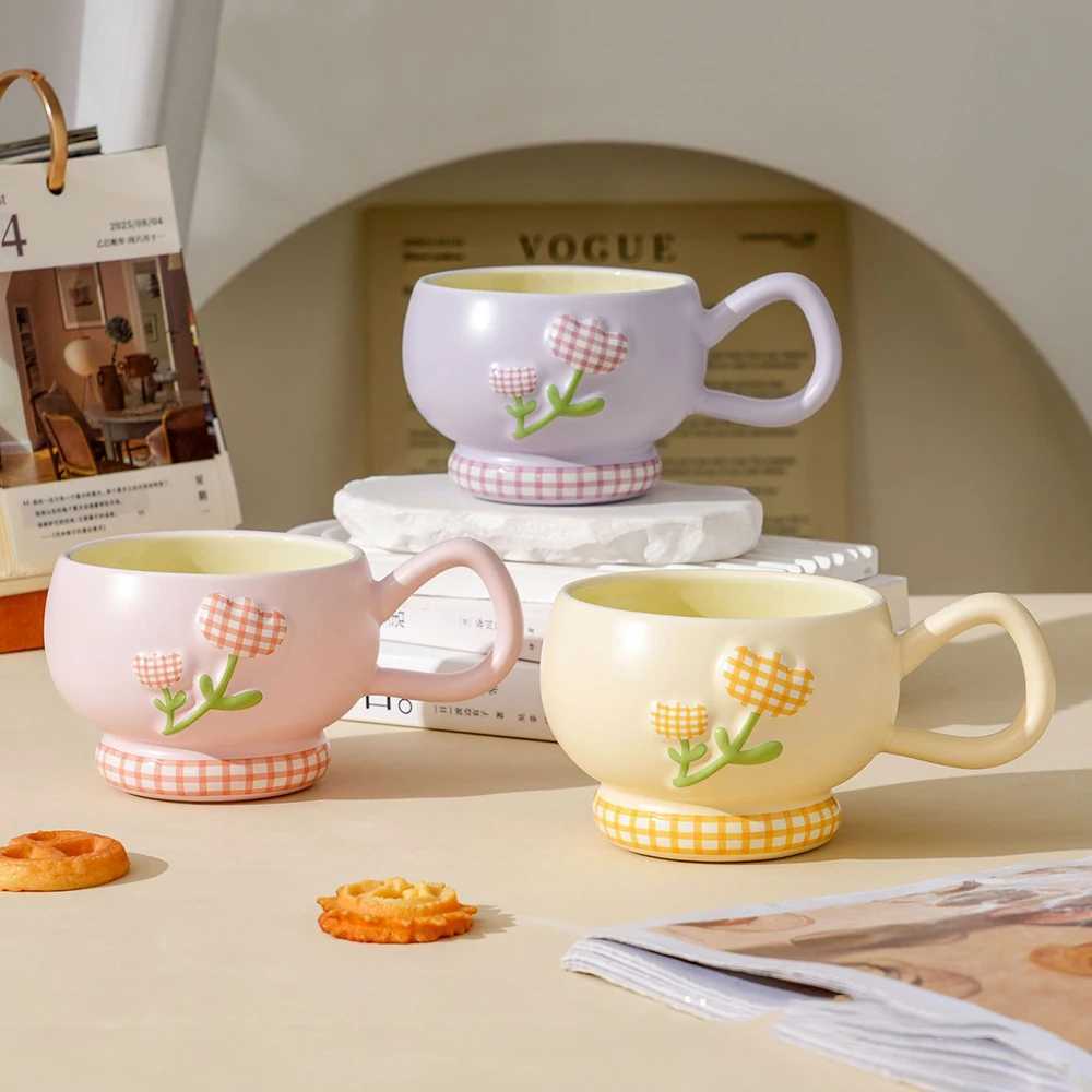 Tulip Relief Ceramic Mug Cartoon Design Cup Colorful Gingham Drinkware Adorable Style Minimalist Tableware For Home Use H260323