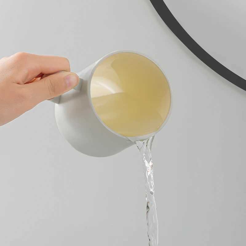 Hot selling water cup rinse mouth cup dual color wash cup couples home rinse mouth cup travel bathroom cup H260323