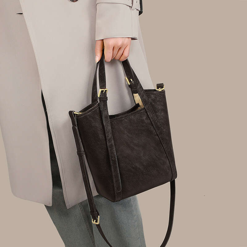 2026 Summer New Tote Bag For Women Fashion Basket Shoulder Crossbody Handbag Large Capacity Ladies Bag Hot Sale SENYY