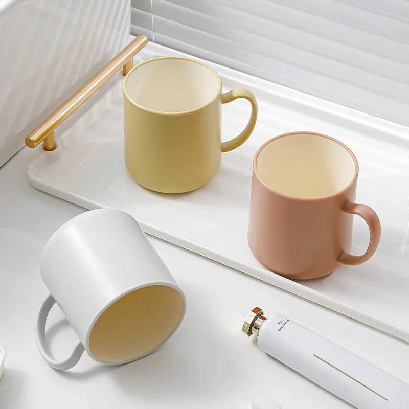 Hot selling water cup rinse mouth cup dual color wash cup couples home rinse mouth cup travel bathroom cup H260323