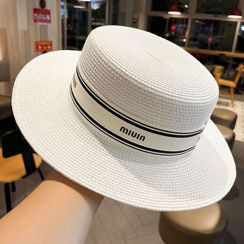 French Style Socialite Flat Top For Women 2026 New Fashion Sun Protection Beach Vacation Straw Hat