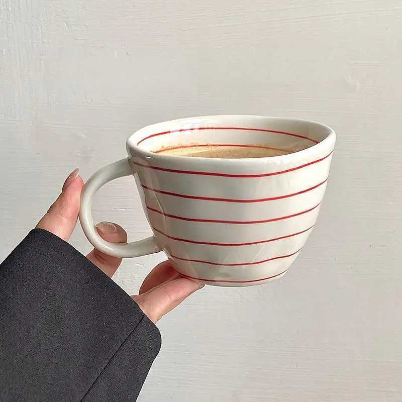 Instagram style retro hand held irregular ceramic coffee cup H260323